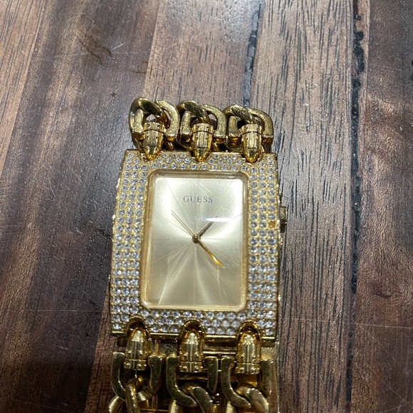 Guess watch - Picture 3 of 5